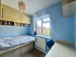 Bedroom 4- click for photo gallery